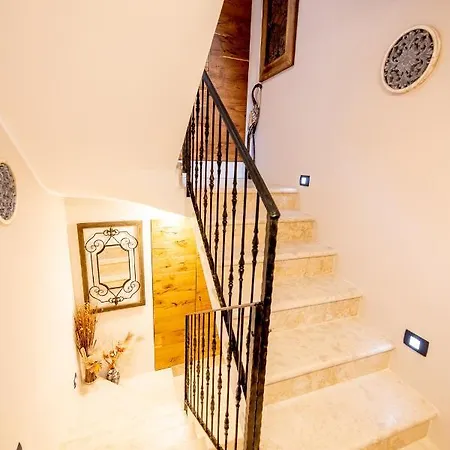 Royal Mia Appartement *